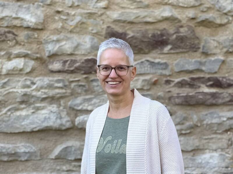 Portraitfoto von Tanja Kübler 